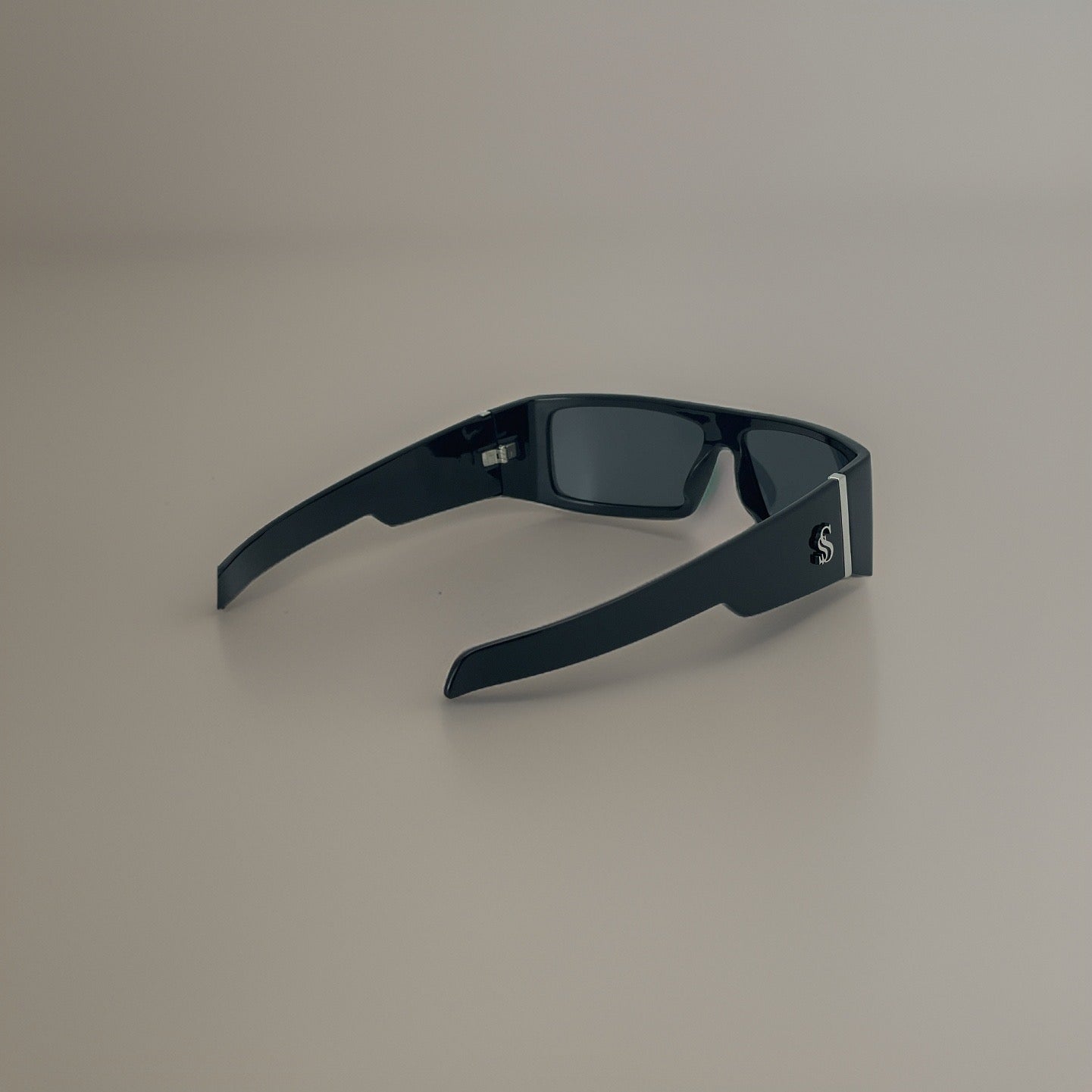SS Loco | Black